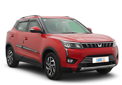 Mahindra XUV300-img